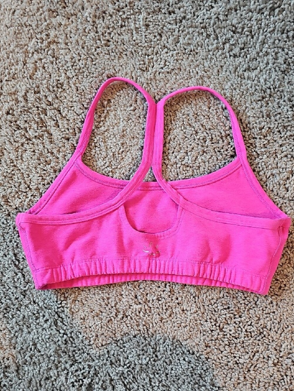 Beyond Yoga Hot Pink Slim Racerback Sports Bra - Picture 2 of 4